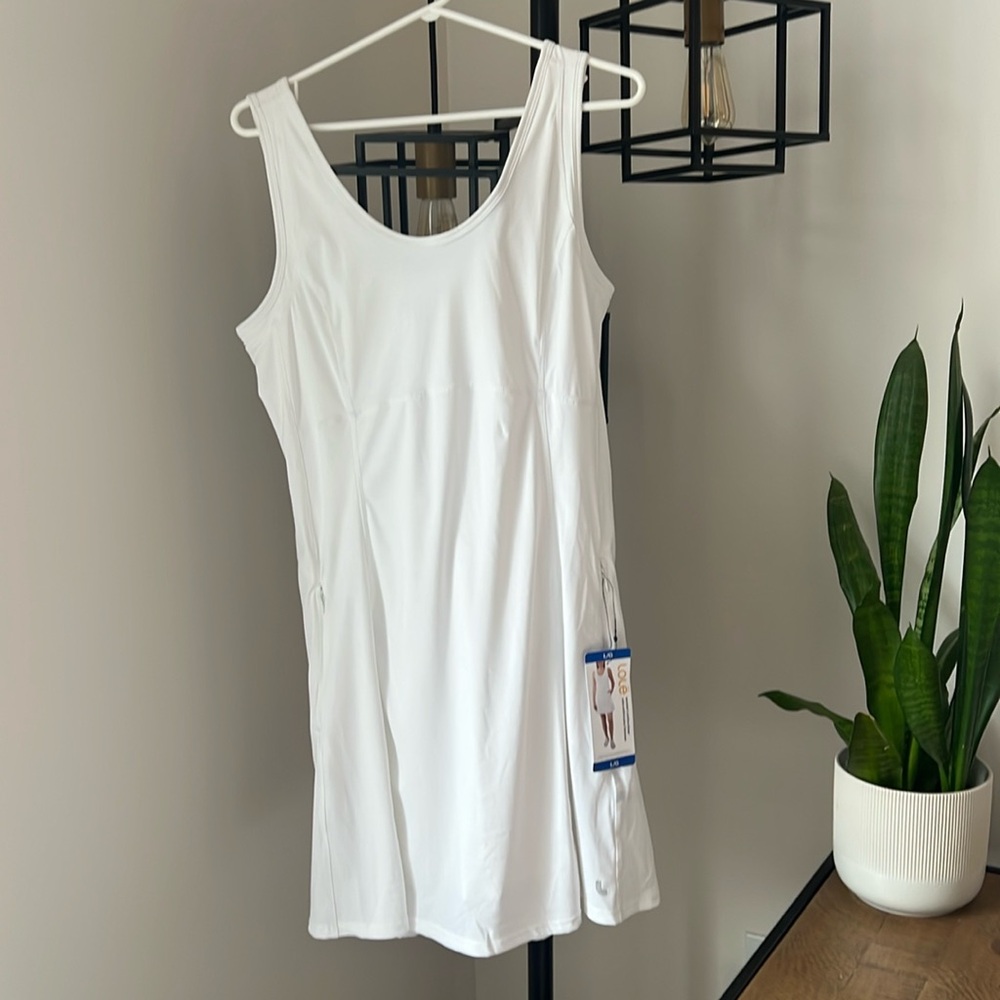 Lolë Women's athletic Dress